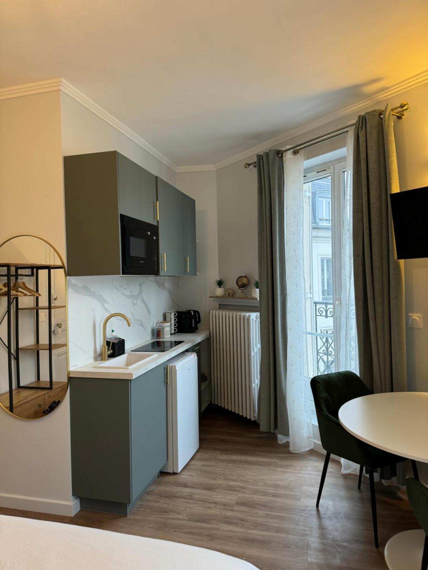 Studio De Charme Parisien Levallois-Perret Zewnętrze zdjęcie