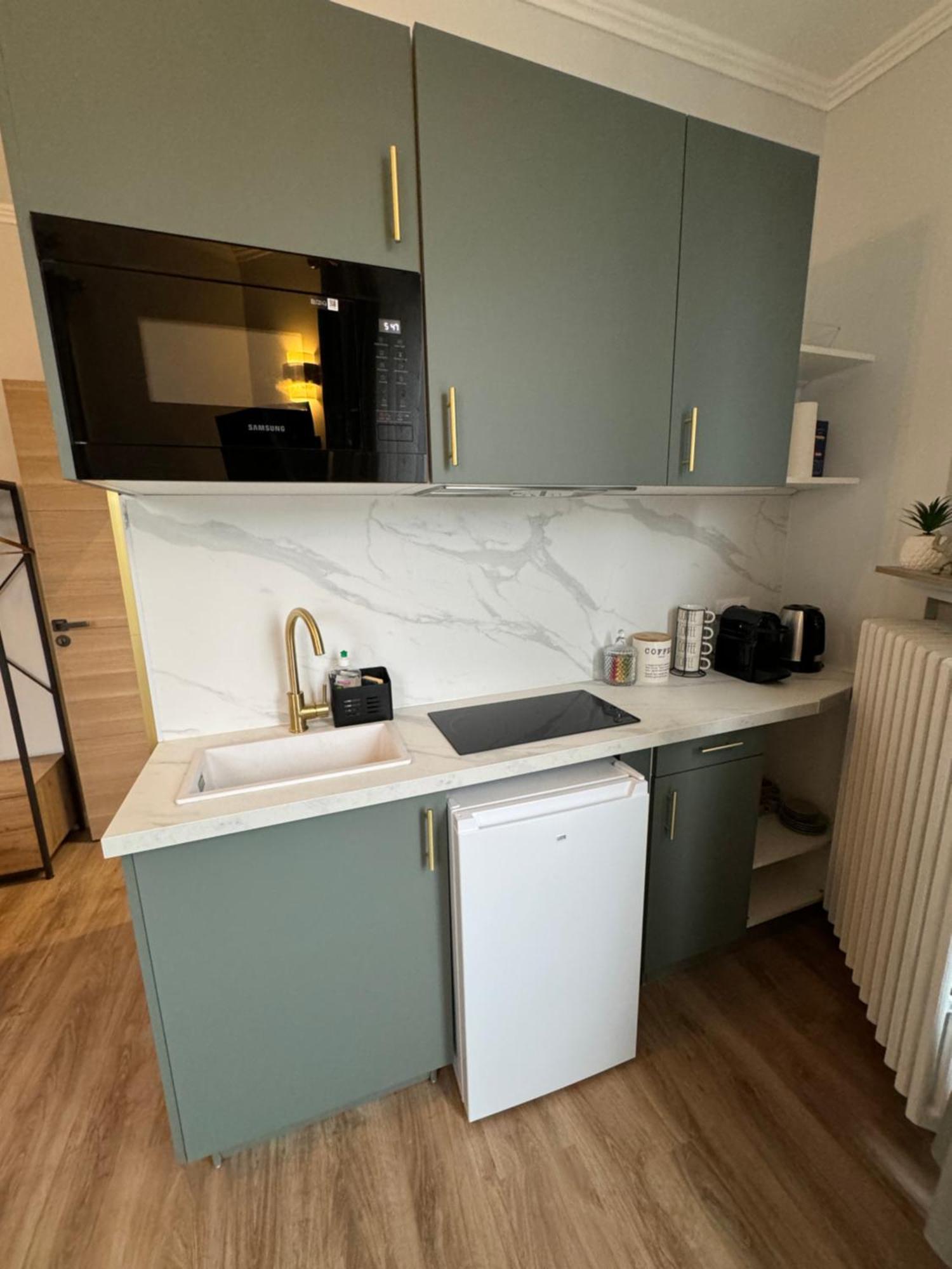 Studio De Charme Parisien Levallois-Perret Zewnętrze zdjęcie