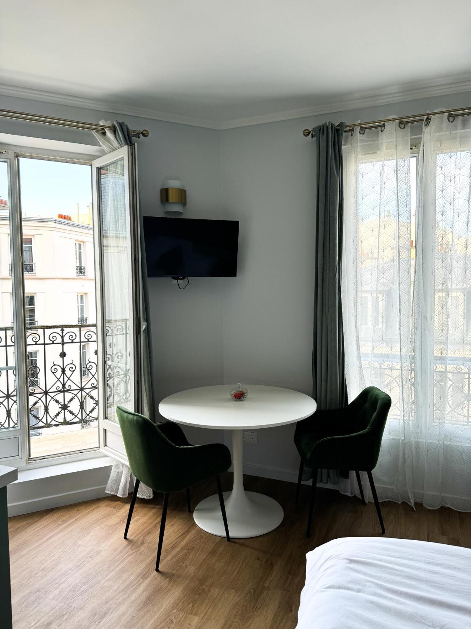 Studio De Charme Parisien Levallois-Perret Zewnętrze zdjęcie